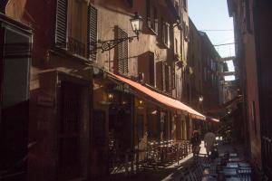 rues de bologne